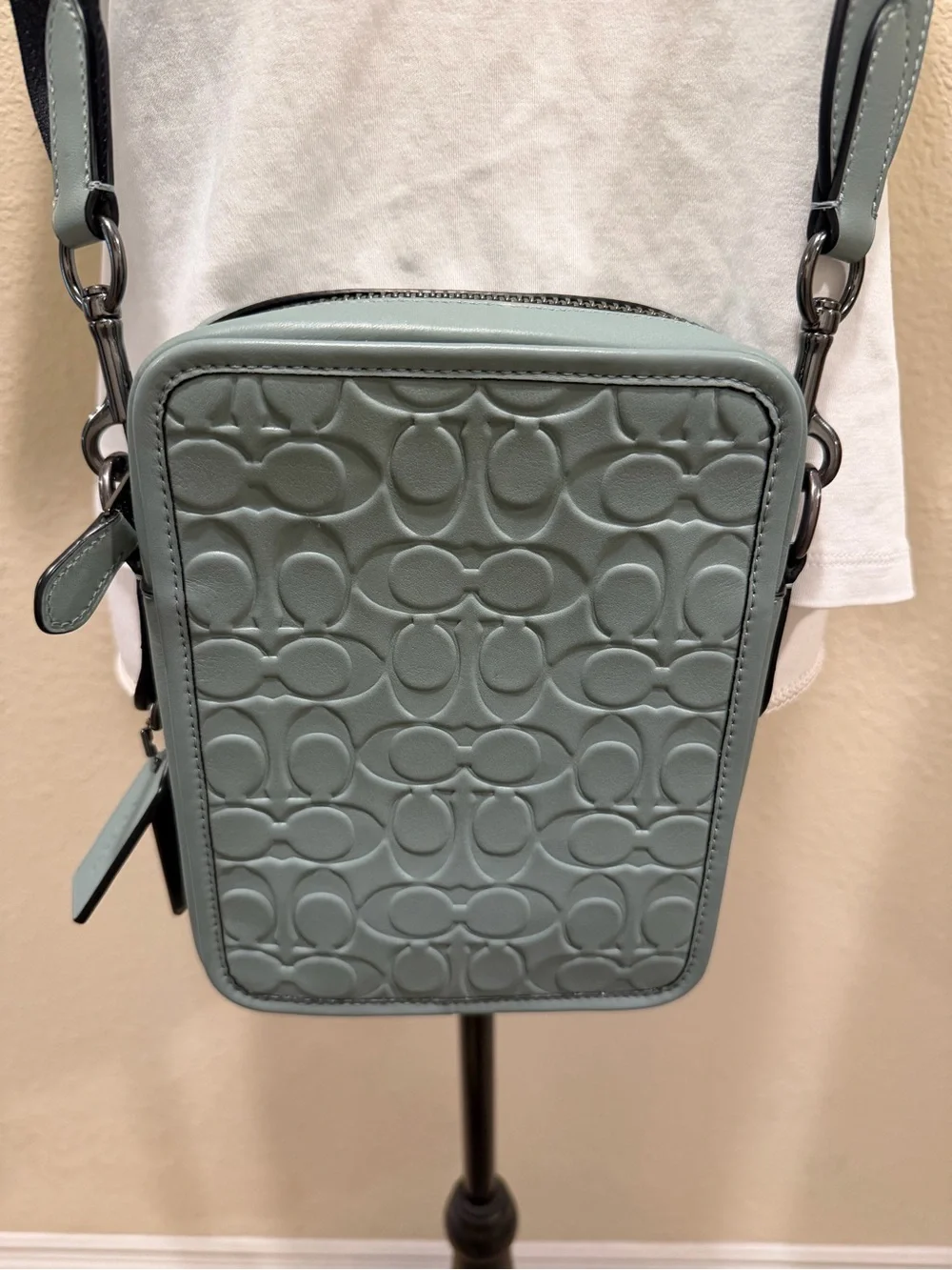 Coach sullivan crossbody